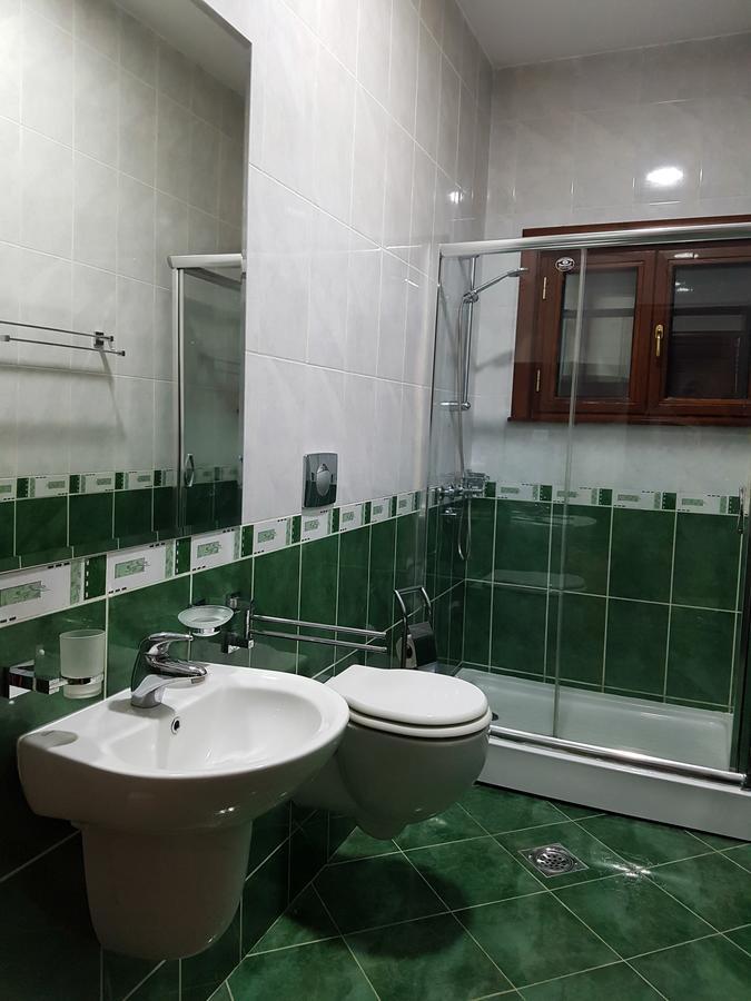 Apartman Popovic Cetinje Apartment Bagian luar foto